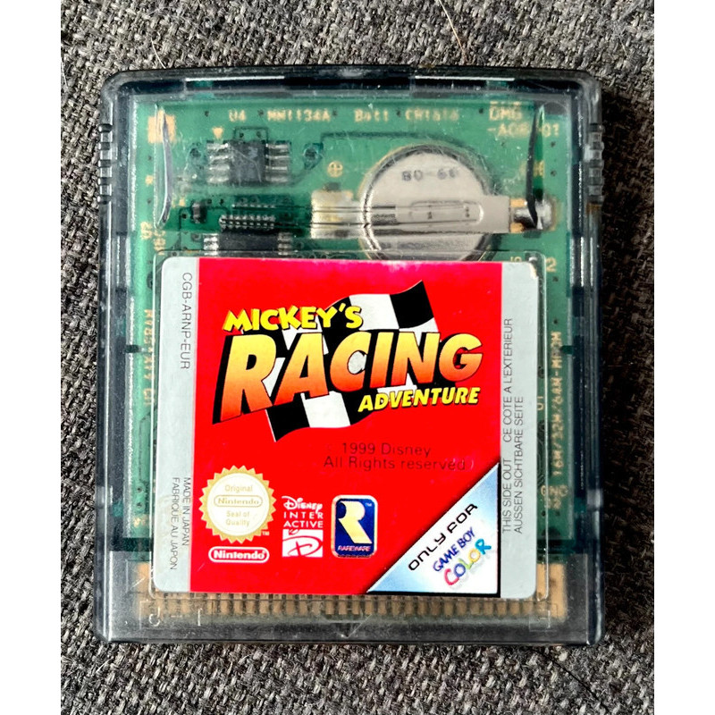 Mickey's racing adventure  pour Game Boy color